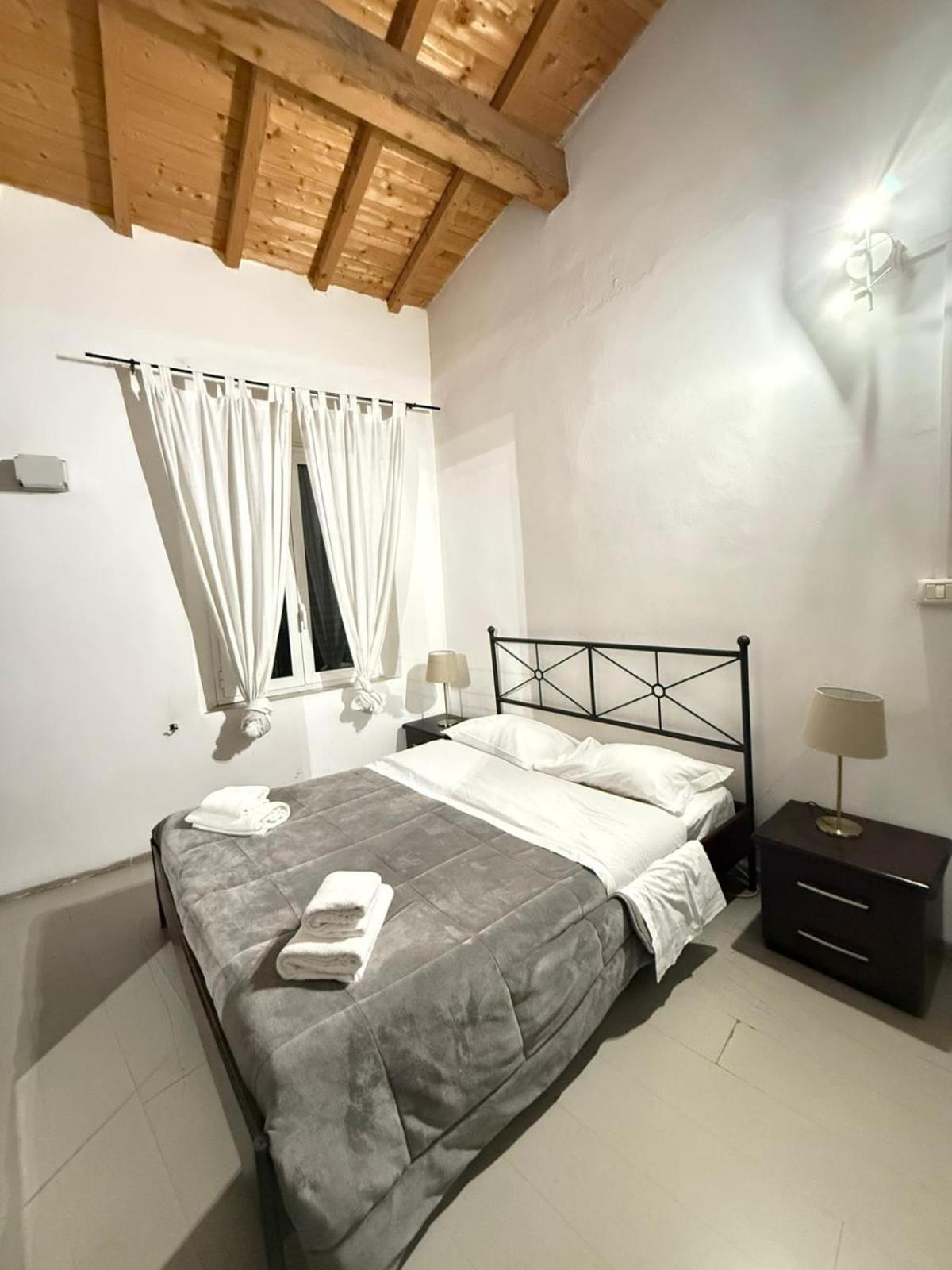 Three Bedroom In Center