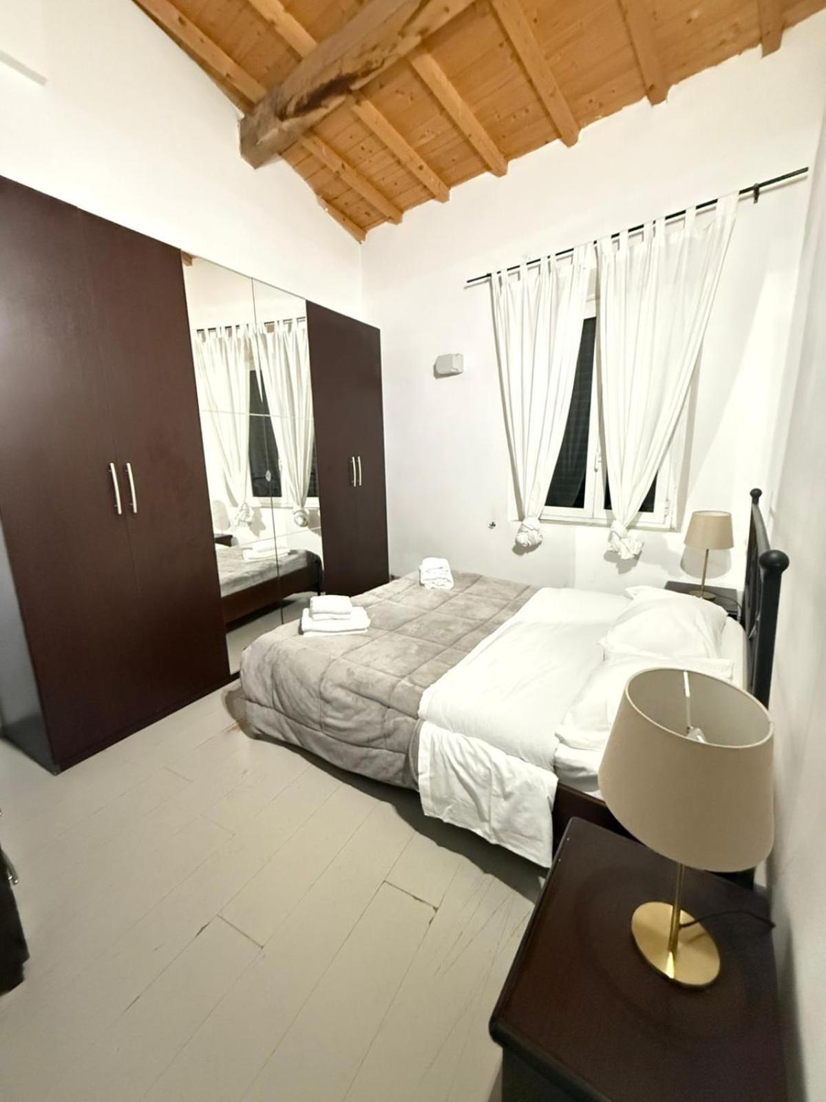 Three Bedroom In Center * Florencia
